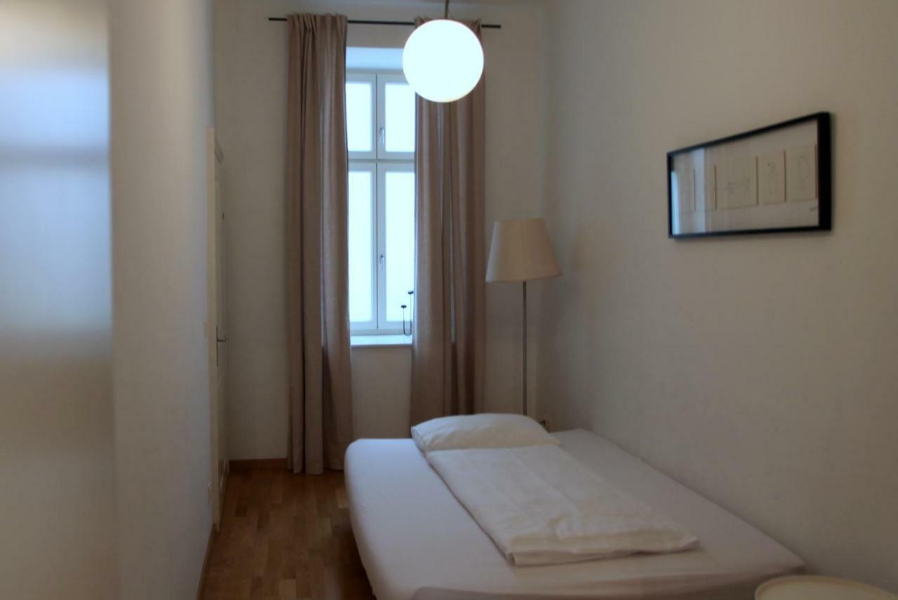 Casa Nostra - Zentrale Wohnung Am Augarten Wiedeń Zewnętrze zdjęcie